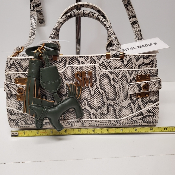 STEVE MADDEN BMEAD CROSSBODY BAG SATCHEL W HORSE TASSEL CHARM - Picture 3 of 7